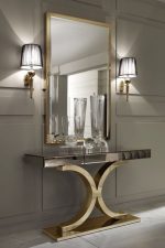 Miror